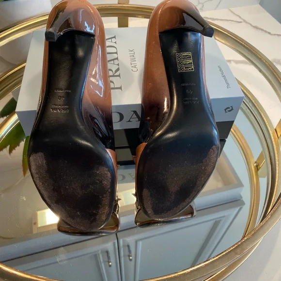 Prada open toe heels - Picture 6 of 8